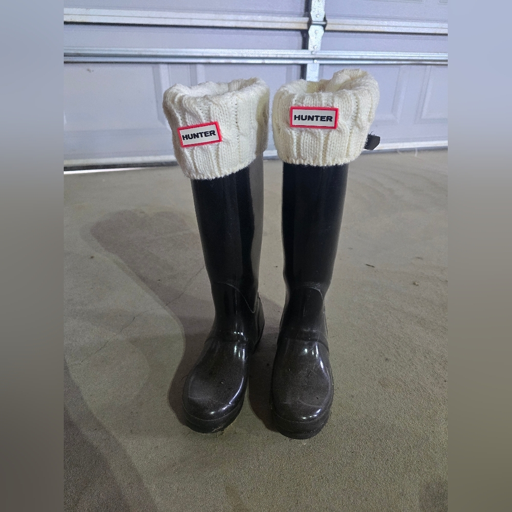 Hunter Kids Black Boots with Cream Cuffs